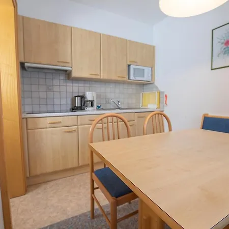 Silvia Apartment *